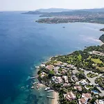 Isa - With Swimming Pool In Costa Serena Just 700 Mt From The Sea