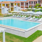 Isa - With Swimming Pool In Costa Serena Just 700 Mt From The Sea 3* Porto Rafael
