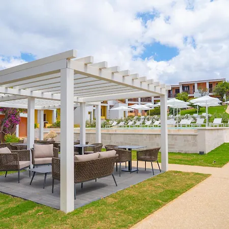Isa - With Swimming Pool In Costa Serena Just 700 Mt From The Sea 3* Porto Rafael