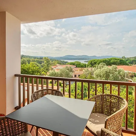 Isa - With Swimming Pool In Costa Serena Just 700 Mt From The Sea 3* Porto Rafael